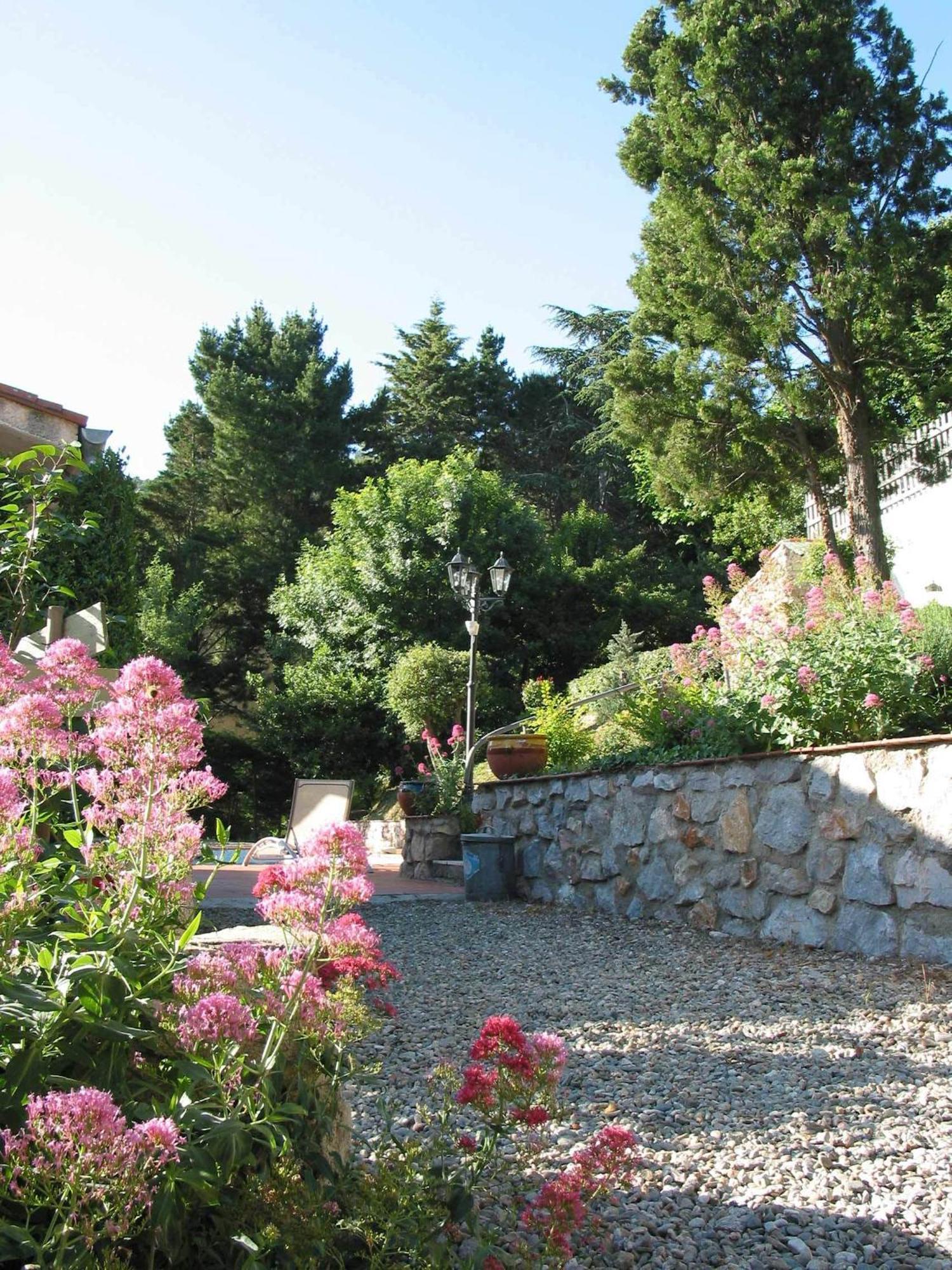 Le Relais Des Chartreuses Hotel Le Boulou Exterior photo